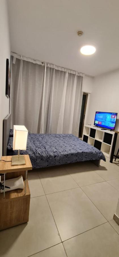 דירת חדר יפה ונעימה באיזור פסטורלי ושקט Apartment Zikhron Ya'akov Exterior photo